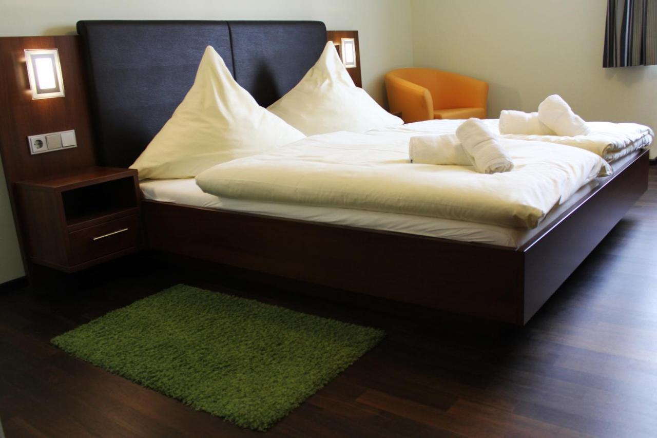 Hotel Brantl Roding Zewnętrze zdjęcie